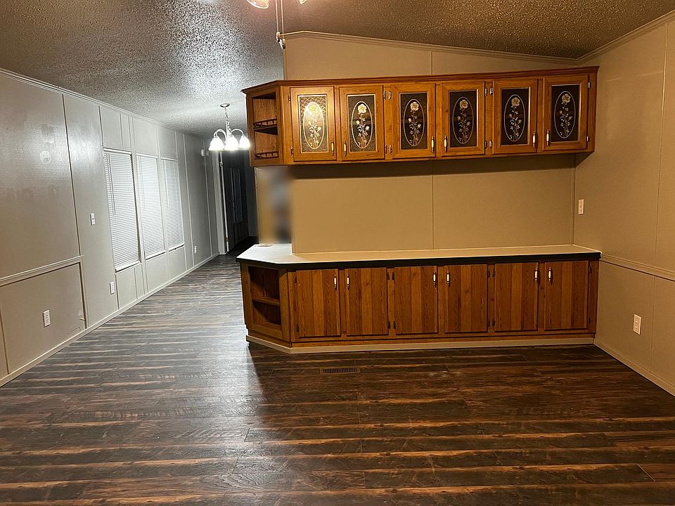 2nd image of 60 Little Annie Ln