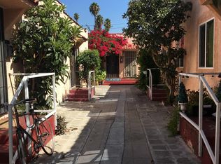 5223 De Longpre Ave, Los Angeles, CA 90027