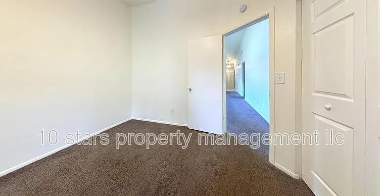 599 Capistrano Ct — Photo 18