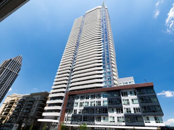 4065 Confederation Pkwy, Mississauga, ON