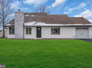 14 Wyndmere Rd, Marlton, NJ 08053