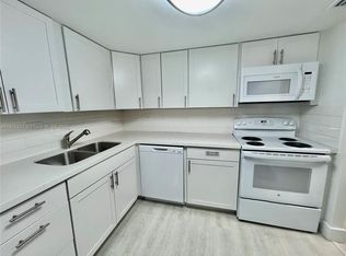 8101 SW 72nd Ave APT 417W, Miami, FL 33143