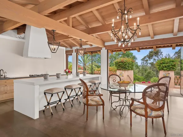 6002 Paseo Valencia, Rancho Santa Fe, CA 92067