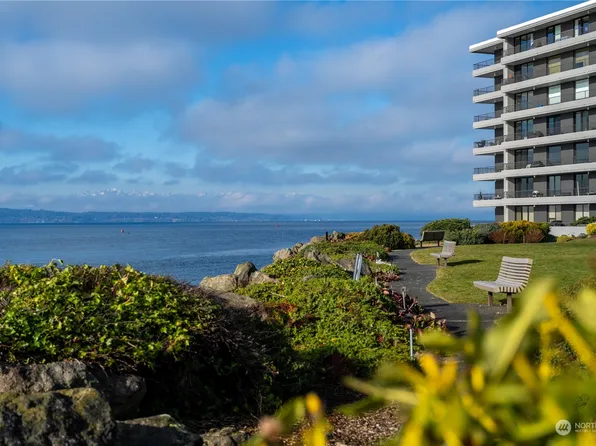 6535 Seaview Avenue NW #305B, Seattle, WA 98117