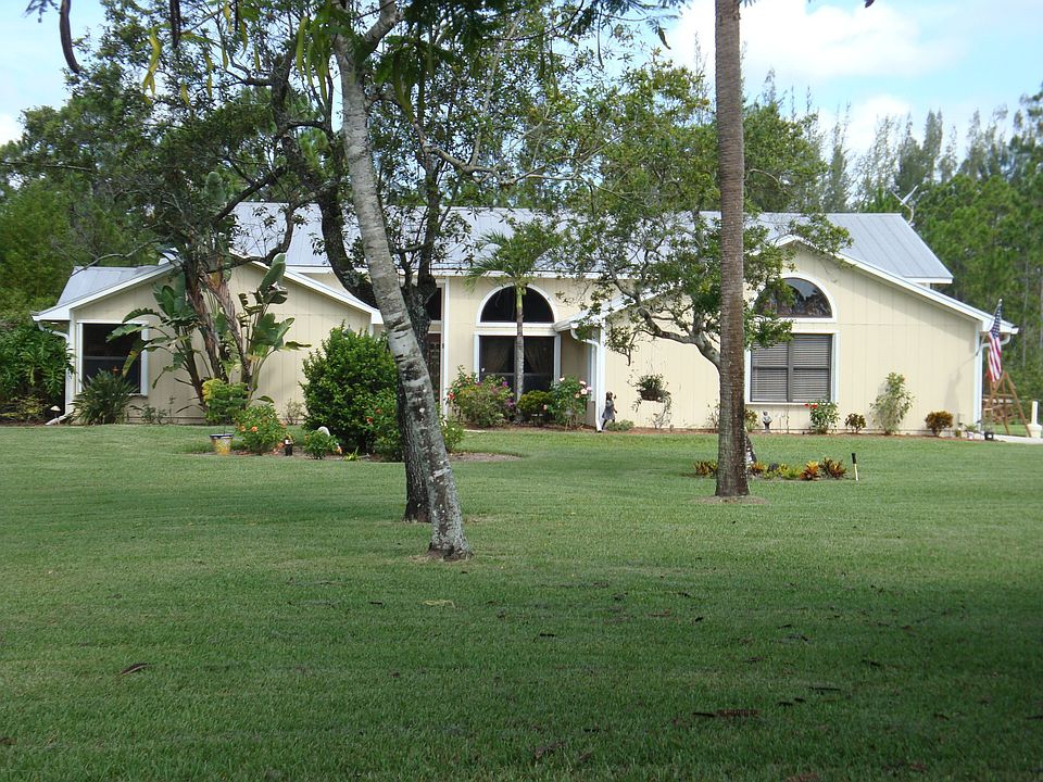 Beautiful well maintained home