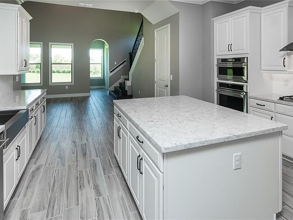 2nd image of 7709 Blue Quail Ln