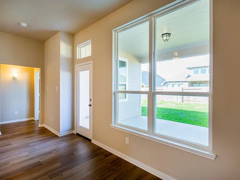 3317 Rolling View Ct — Photo 23