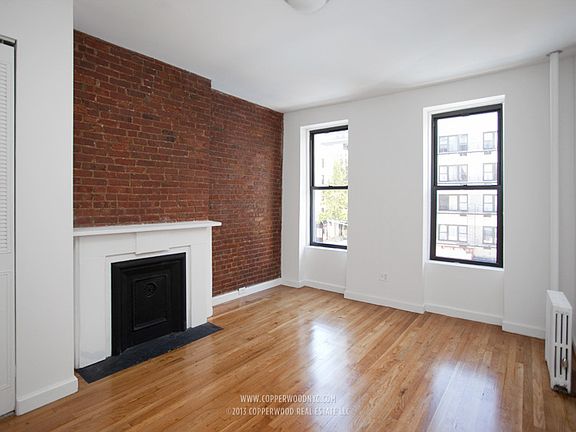 3rd image of 138 2nd Ave