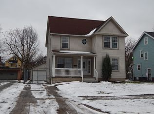 875 Caledonia Ave, Cleveland Heights, OH