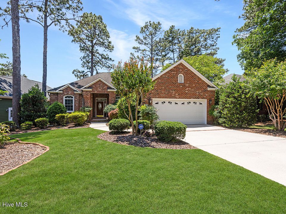 1st image of 122 Belmont Court