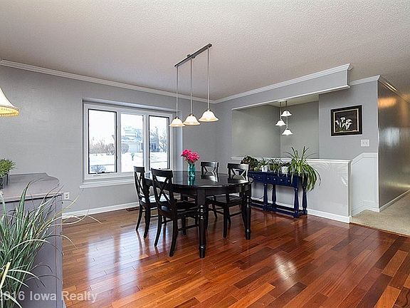 4th image of 34485 Southview Dr