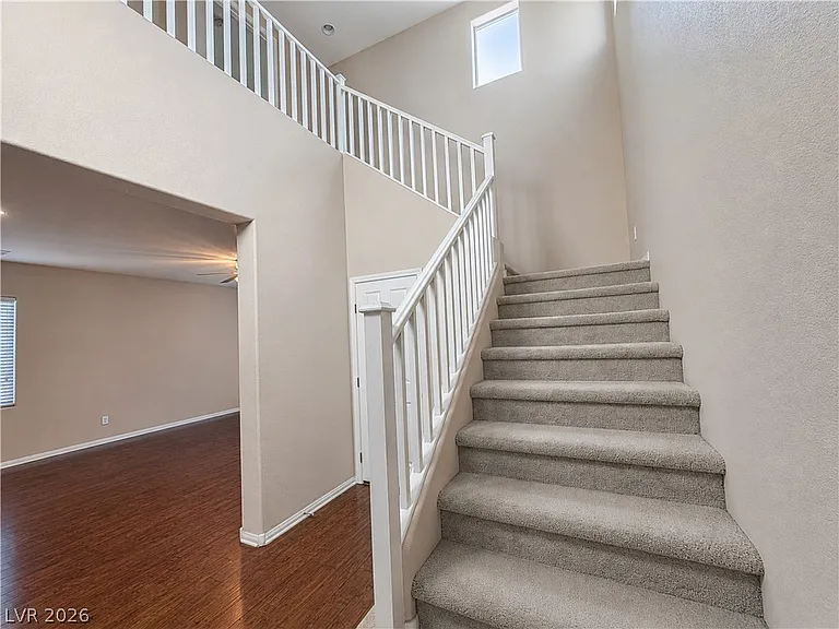 8371 Stillhouse Ct — Photo 24