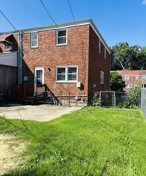 928 Circle Dr — Photo 17