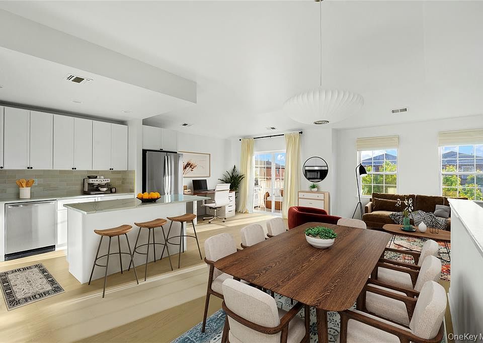 1st image of 3-17 Endeavor Place #C