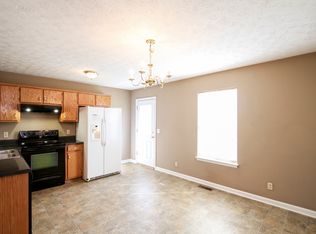 1260 Hillside Dr, Springfield, TN 37172