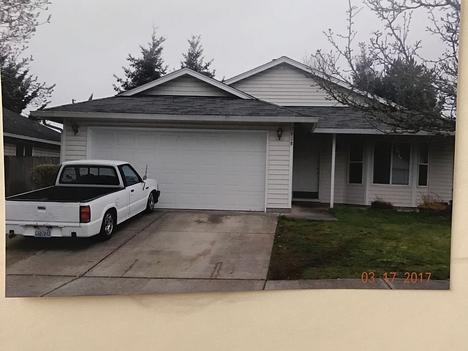 1st image of 2918 NE Delancey Ct