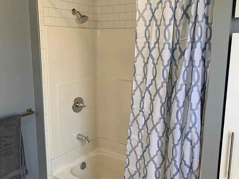 1126 Fulton Ave — Photo 10