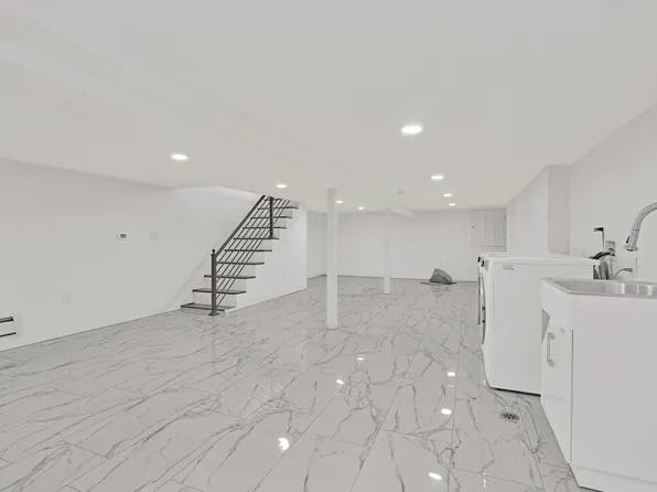 214 Patchen Avenue image 10 of 16