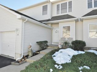 32 Blue Heron Ln, Bayville, NJ 08721