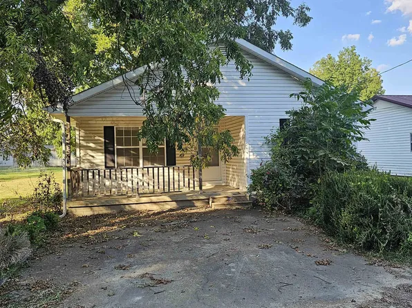 1014 E Vine St, Union City, TN 38261