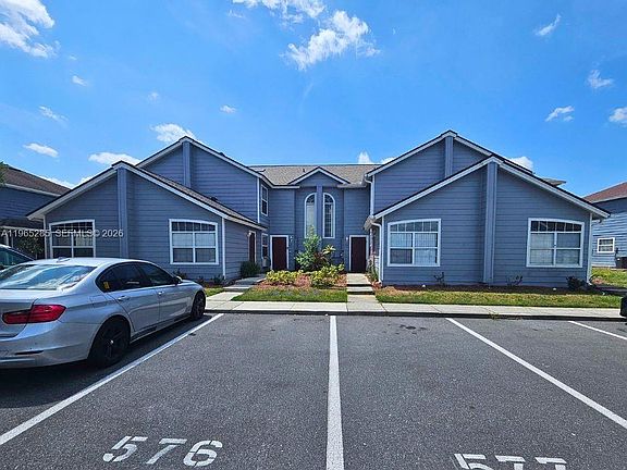 3rd image of 515 Orchid Dr