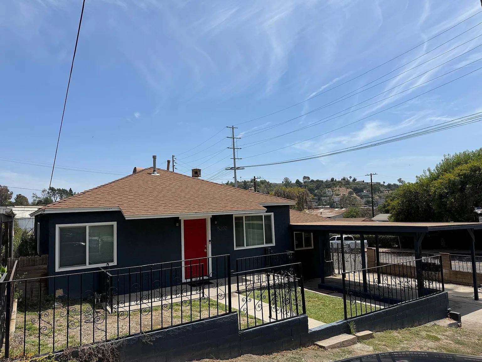 2416 Lombardy Blvd — Photo 1