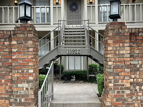2nd image of 15922 Stillwood St APT 1074