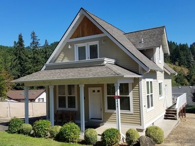 439 1st St, Elkton, OR, 97436