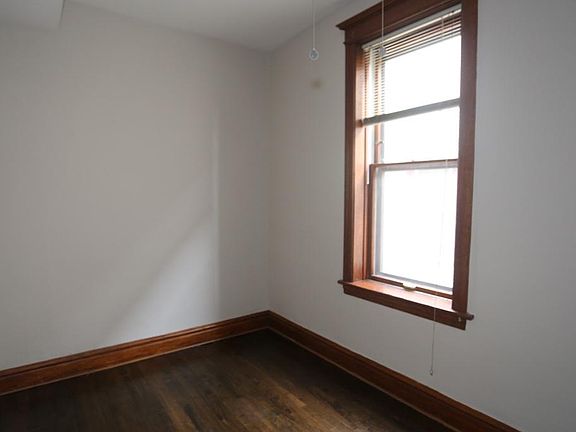 3rd image of 2523 N California Ave #0NE