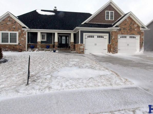 202 Knotty Pine Ln Seward Ne 68434 Zillow