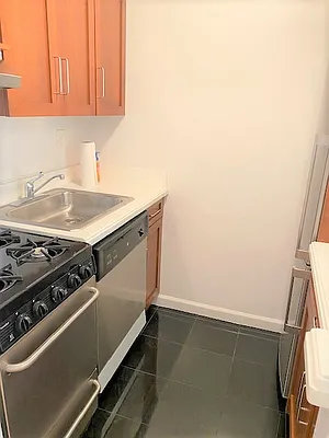 Rented by Corcoran | media 3