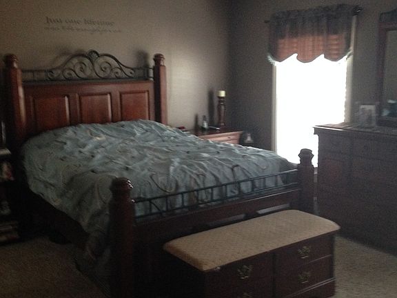 Master bedroom w/ fireplace