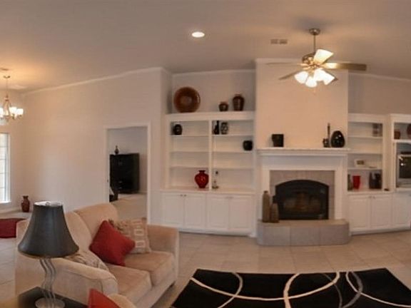 5th image of 2786 Thornhill