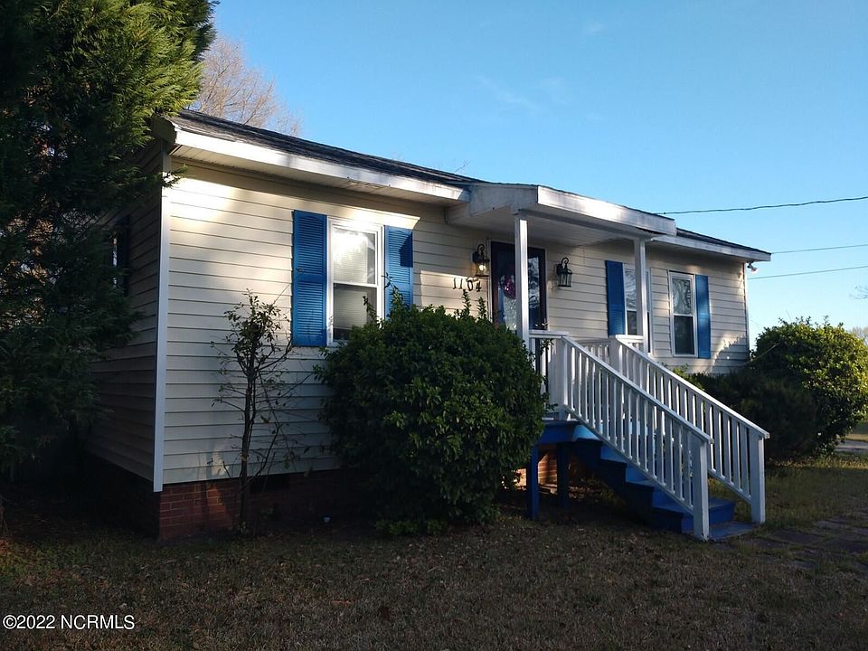 1st image of 1104 Meadowbrook Dr