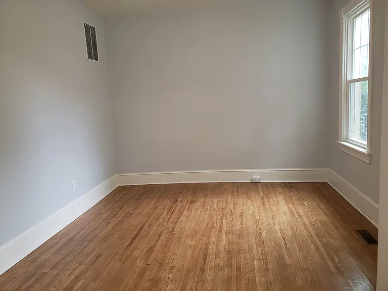 221 W Side Ave — Photo 6