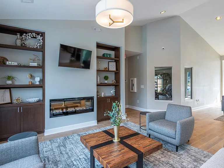 Dawnville Meadows Apartments — Photo 11