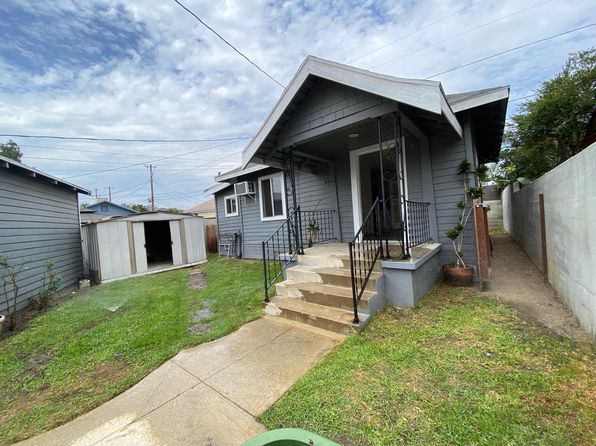 2647 Roseview Ave