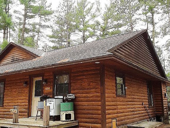 2nd image of 2017 White Pine Point Trl SW