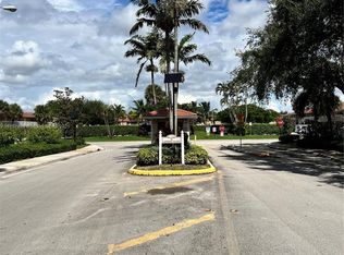 10181 Twin Lakes Dr #23-B, Coral Springs, FL 33071