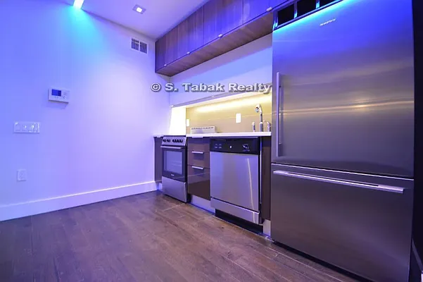 Rented by Simply Brooklyn Realty Inc | media 97