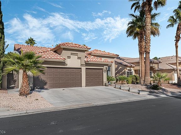 3rd image of 9662 Camino Capistrano Ln
