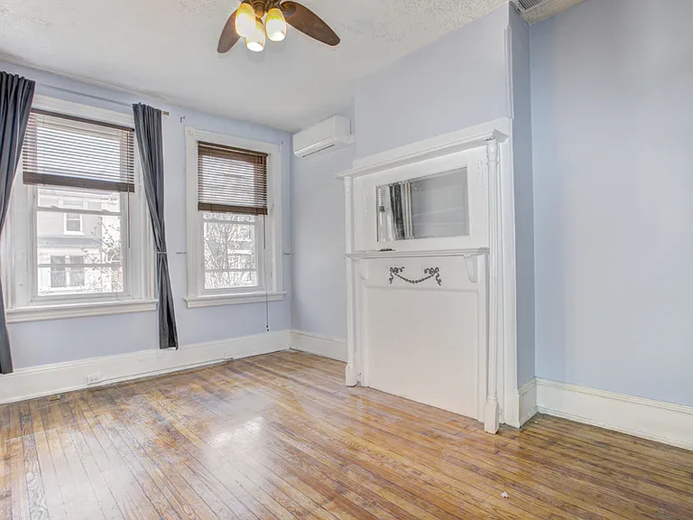 317 Elm St NW — Photo 6