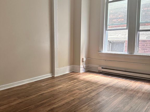 3rd image of 138 Cherry St #B7