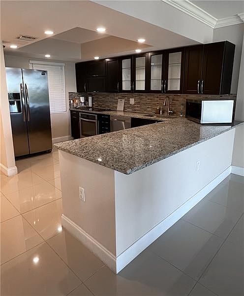 1st image of 3520 Oaks Way APT 301