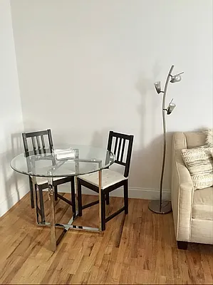 Rented by Building Equity Real Estate LLC | media 4