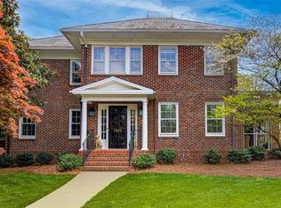 1810 Buena Vista Rd, Winston Salem, NC 27104