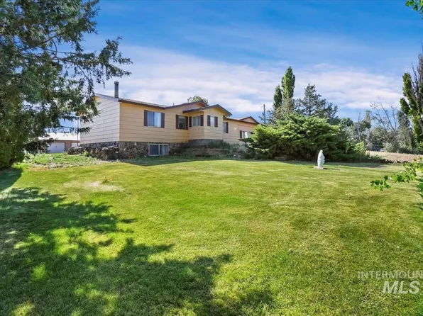 4362 SW Easy St, Mountain Home, ID 83647