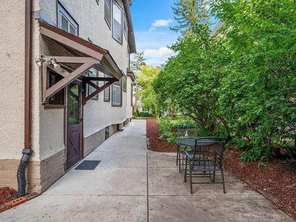 2854 Irving Ave S, Minneapolis, MN 55408