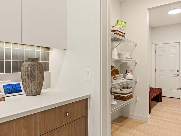 Amery 26 - Pantry - Brookfield Residential