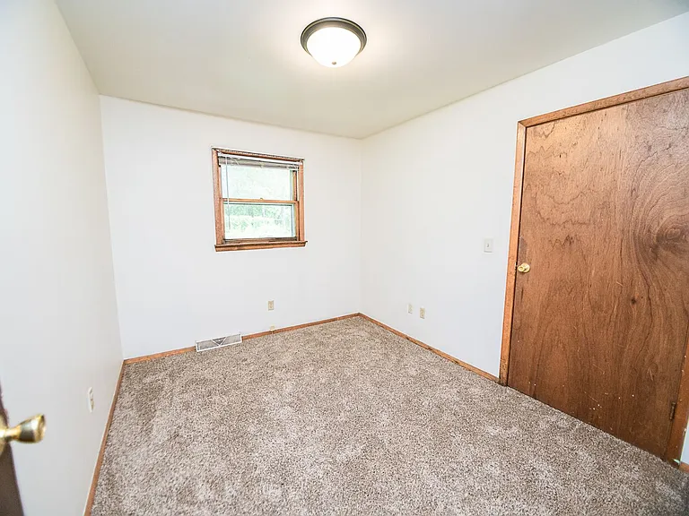 5247 Concord Ave — Photo 12